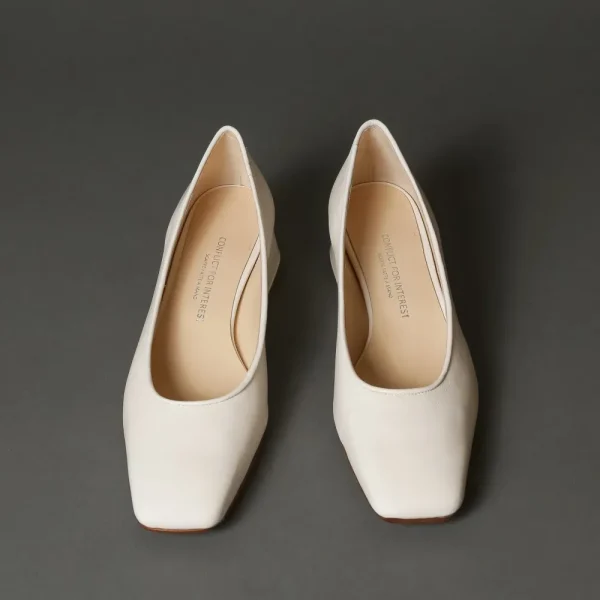 Flats^Conflict For Interest 403 Off White