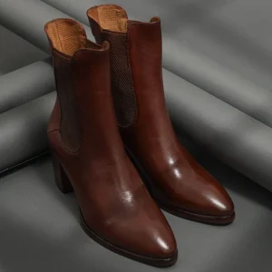 Boots^Conflict For Interest 1252 Brown Mid-Brown