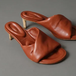 Heels^Officine Creative Collins 005 Cognac