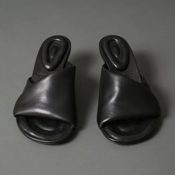 Heels^Officine Creative Collins 005 Black
