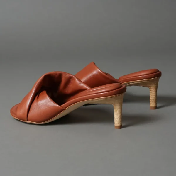 Heels^Officine Creative Collins 005 Cognac