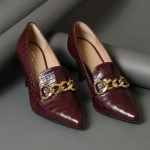 Heels^Conflict For Interest 425 Bordeaux