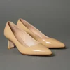 Heels^Conflict For Interest Salina 702 Camel