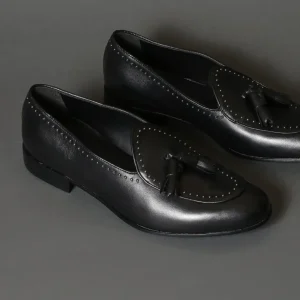 Loafers^Conflict For Interest M22 Black