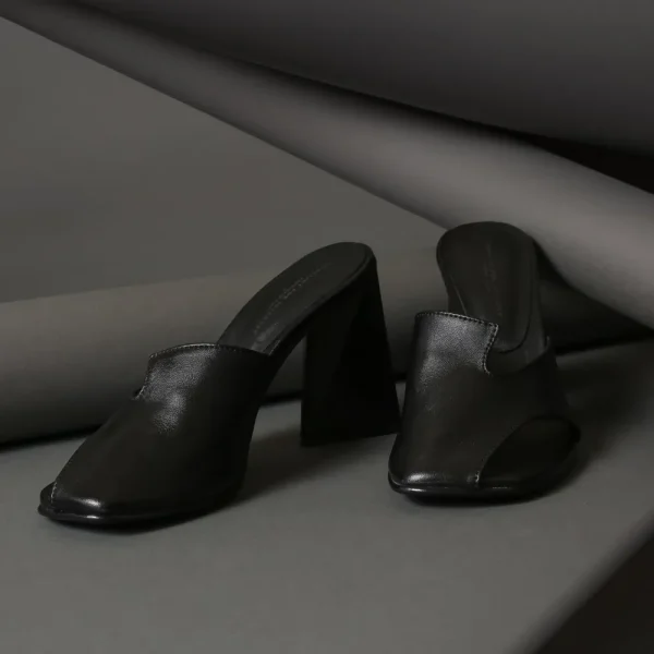 Sandals^Conflict For Interest Mona 02 Black