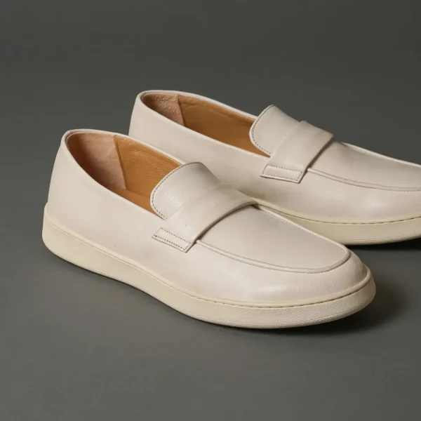 Loafers^Conflict For Interest 3316 Off White Off-White