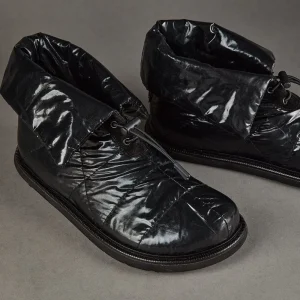 Boots^Raz 6309 Black