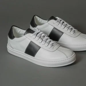 Sneakers^Conflict For Interest Sbob/F White